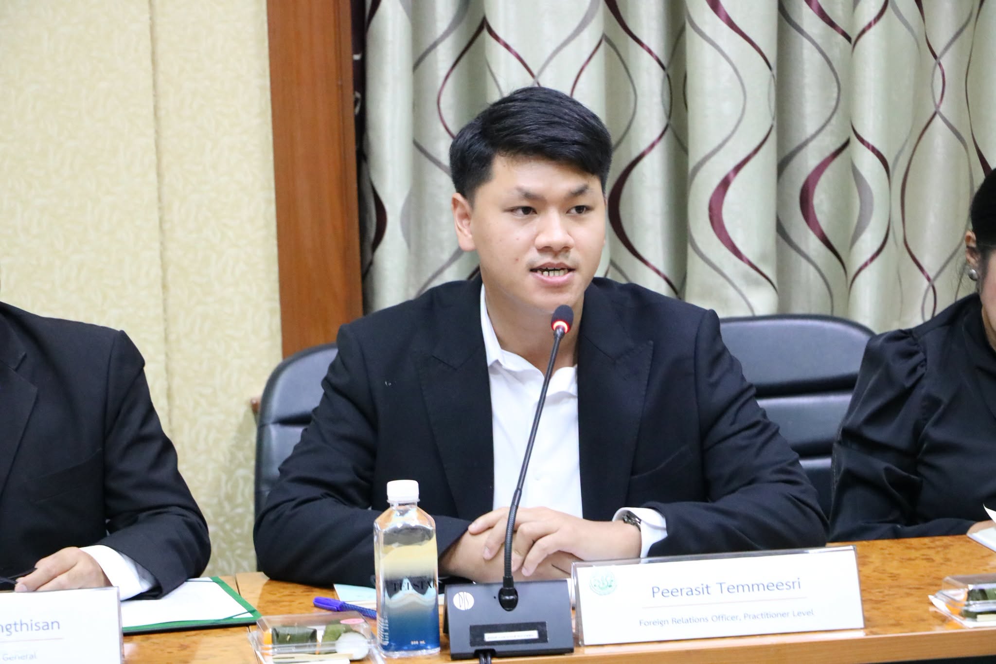 title - ส.ป.ก. เดินหน้าบูรณาการข้อมูลที่ดิน จับมือจุฬาฯ MIT และธนาคารกรุงเทพ หารือความร่วมมือวิจัย พัฒนาพื้นที่เกษตรอย่างยั่งยืน